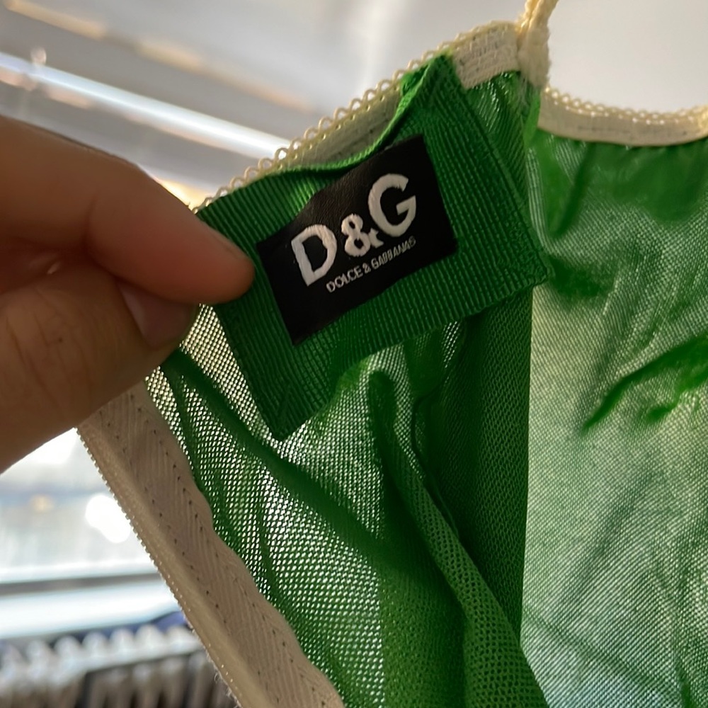 D&G green clover corset/longline top. Sized Italian 42 but would fit well l/xl - Picture 4 of 5
